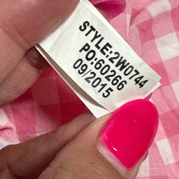 Vineyard Vines Shirt Women's 6 Pink White Gingham Button Up Casual Cotton 2W0744 - Picture 8 of 8